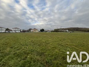 Land at Vacquiers (31340)