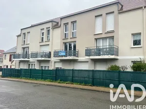 Duplex at Thiverval-Grignon (78850)