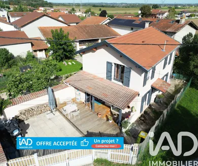 Maison à Chamagnieu (38460)