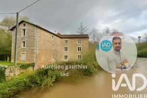 Mansion at Charroux (86250)