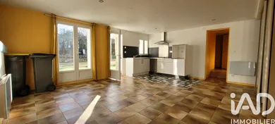 Maison de village à Airvault (79600)