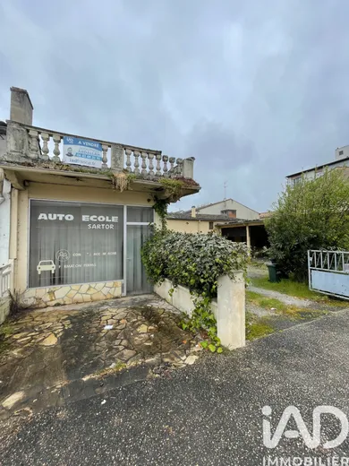 Immeuble à Sainte-Foy-la-Grande (33220)