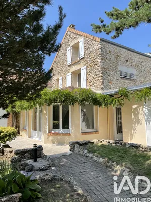 Maison de village à Les Alluets-le-Roi (78580)