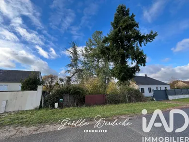 Building plot in Fontenay-sur-Loing (45210)