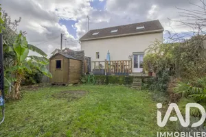 Maison à Mantes-la-Ville (78711)