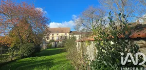 Townhouse in AUNEAU-BLEURY-SAINT-SYMPHORIEN (28700)