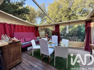 Apartment in Hyères (83400)