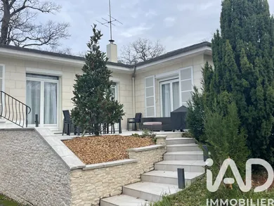 Maison traditionnelle à Étiolles (91450)