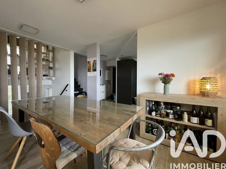 Appartement 5 pièces 104 m² · à Tullins · 104 m² · 219 000 €