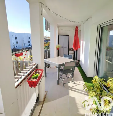 Apartment in Rezé (44400)