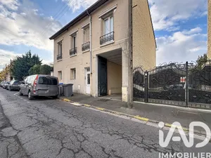 Apartment at Livry-Gargan (93190)