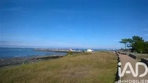 Apartment at La Plaine-sur-Mer (44770)