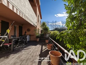 Apartment in Le Pradet (83220)