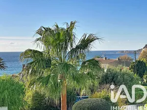Appartement à Sanary-sur-Mer (83110)