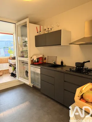 Apartment in Aubagne (13400)