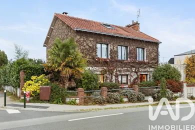 Townhouse at Orvault (44700)