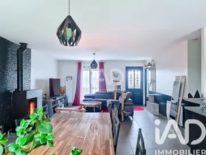 Maison à Saint-Paër (76480)