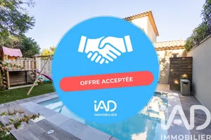 House at Saint-Étienne-du-Grès (13103)