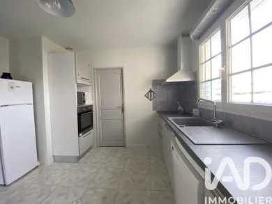 House in Lanton (33138)