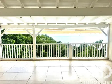 Duplex at Le Gosier (97190)