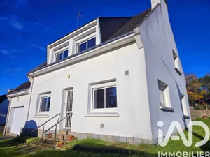 House at Crach (56950)