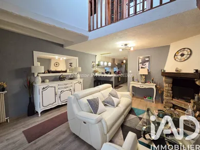 Maison à Carrières-sur-Seine (78420)