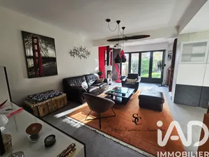 Detached house at Saclay (91400)