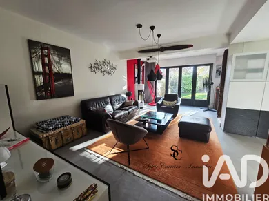 Detached house at Saclay (91400)