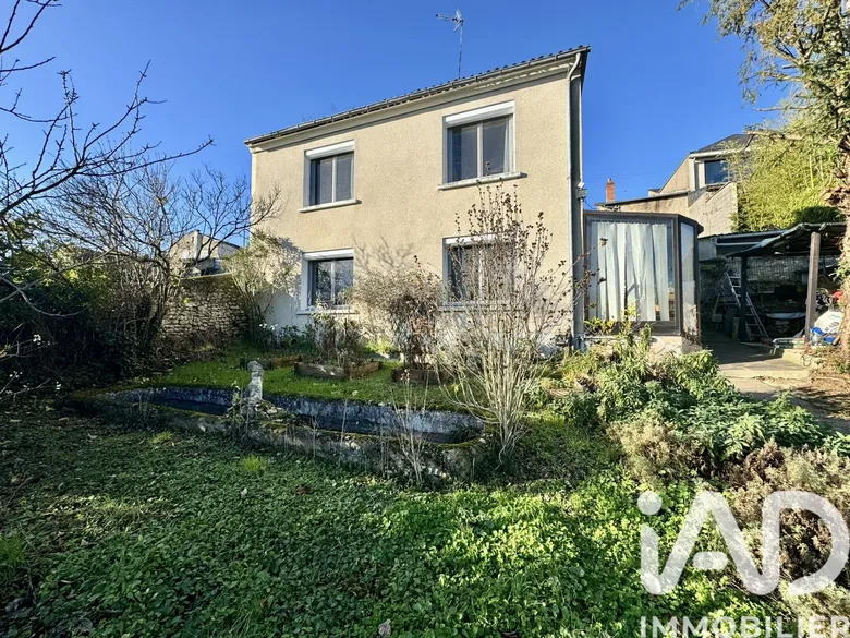 Maison 3 pièces 75 m² · à Montreuil-Bellay · 75 m² · 149 000 €