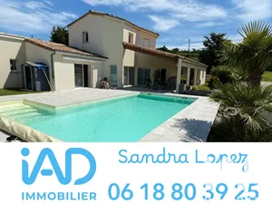 Architectural house at Mercurol (26600)