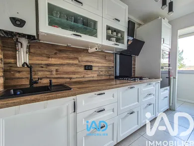 Apartment in Mantes-la-Ville (78711)