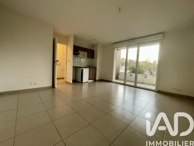 Apartment in Blanquefort (33290)