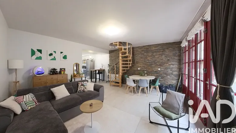 Maison 3 pièces 79 m² · à Azay-le-Rideau · 79,3 m² · 249 750 €