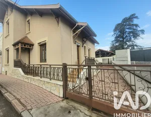 Maison à Le Coteau (42120)