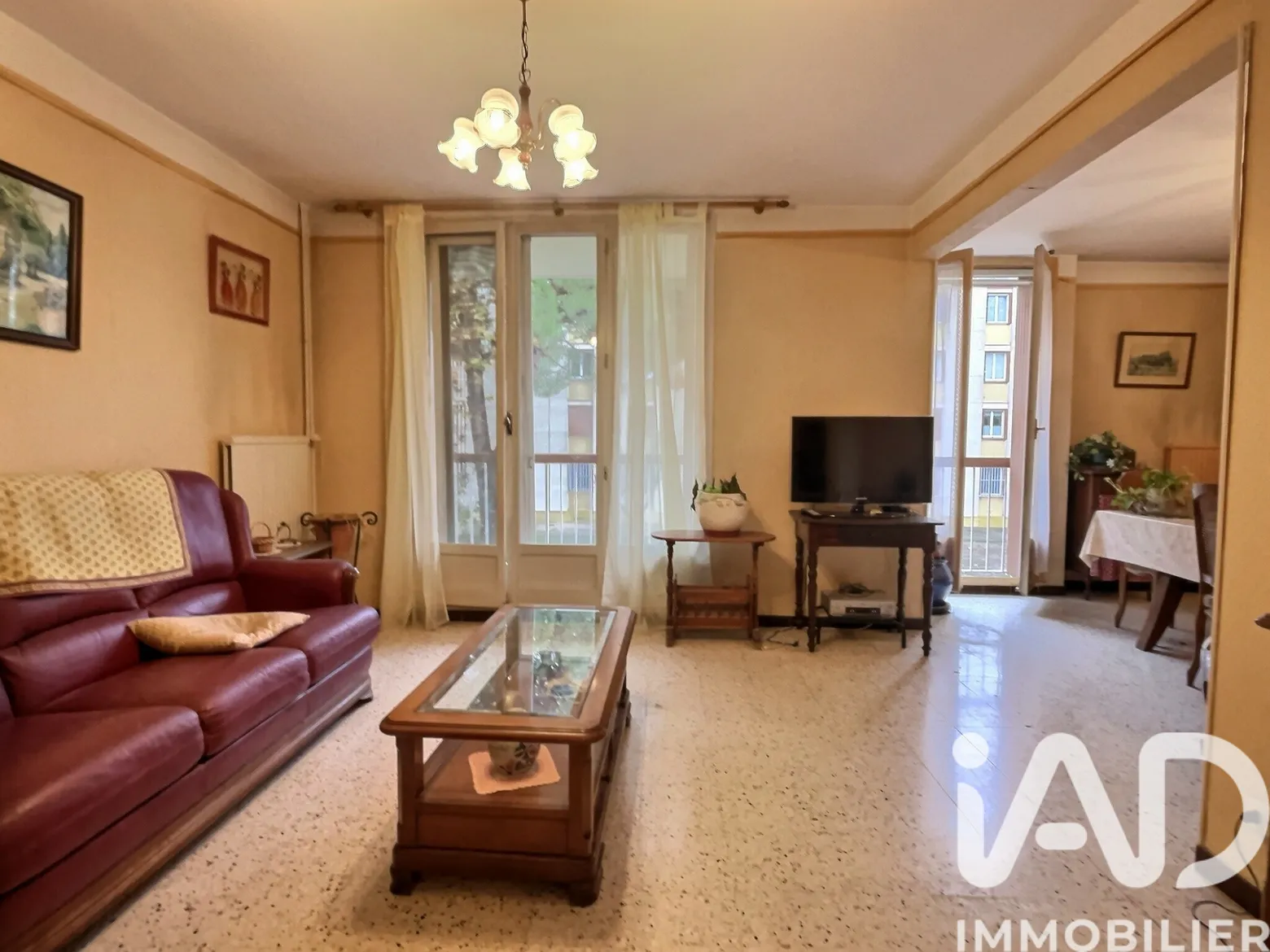 Vente appartement à Arles (13200) : appartement 3 pièces 78 m² — 2