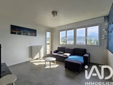 Apartment in Chambéry (73000)
