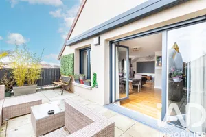 Appartement à Lisses (91090)