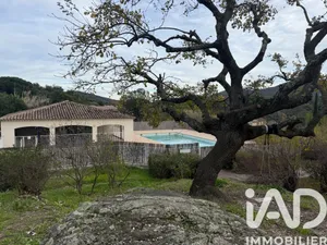 Apartment in Le Plan-de-la-Tour (83120)