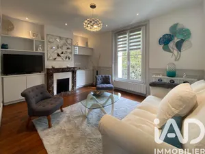 Apartment at Melun (77000)