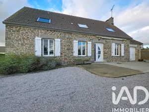 Maison de campagne à Équilly (50320)