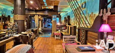 Townhouse at La Rochelle (17000)