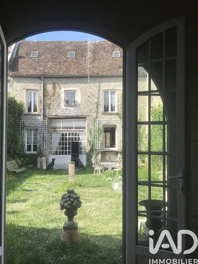 Traditional house in La Chapelle-la-Reine (77760)