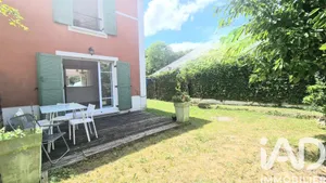 House at Saint-Ouen-l'Aumône (95310)