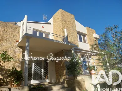 Traditional house in Sanary-sur-Mer (83110)