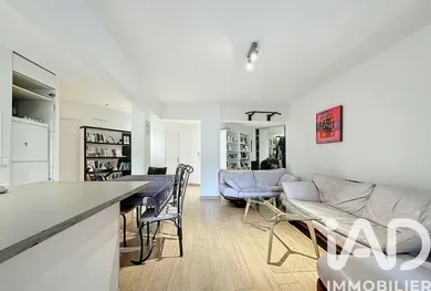Apartment in Nice (06100)