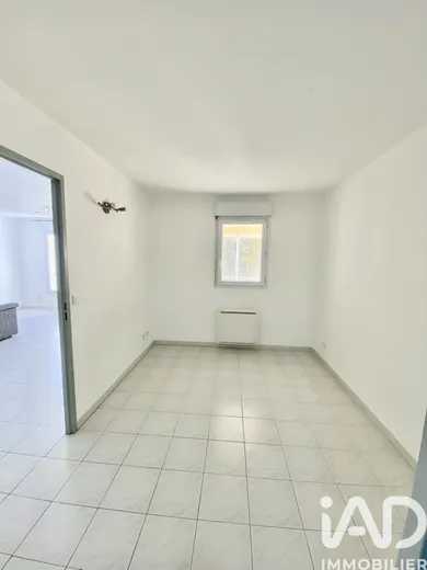 Apartment in Aix-en-Provence (13090)