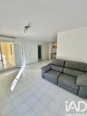 Apartment at Aix-en-Provence (13090)