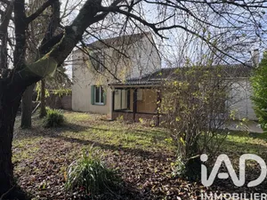 Maison à Chanteloup-en-Brie (77600)