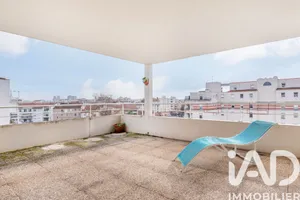 Apartment at Villeurbanne (69100)