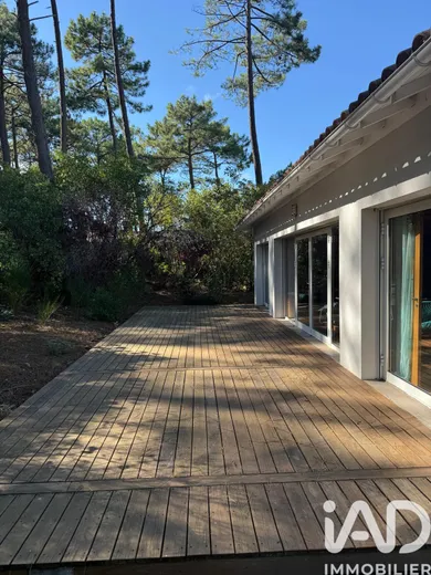 Architectural house in Lège-Cap-Ferret (33950)